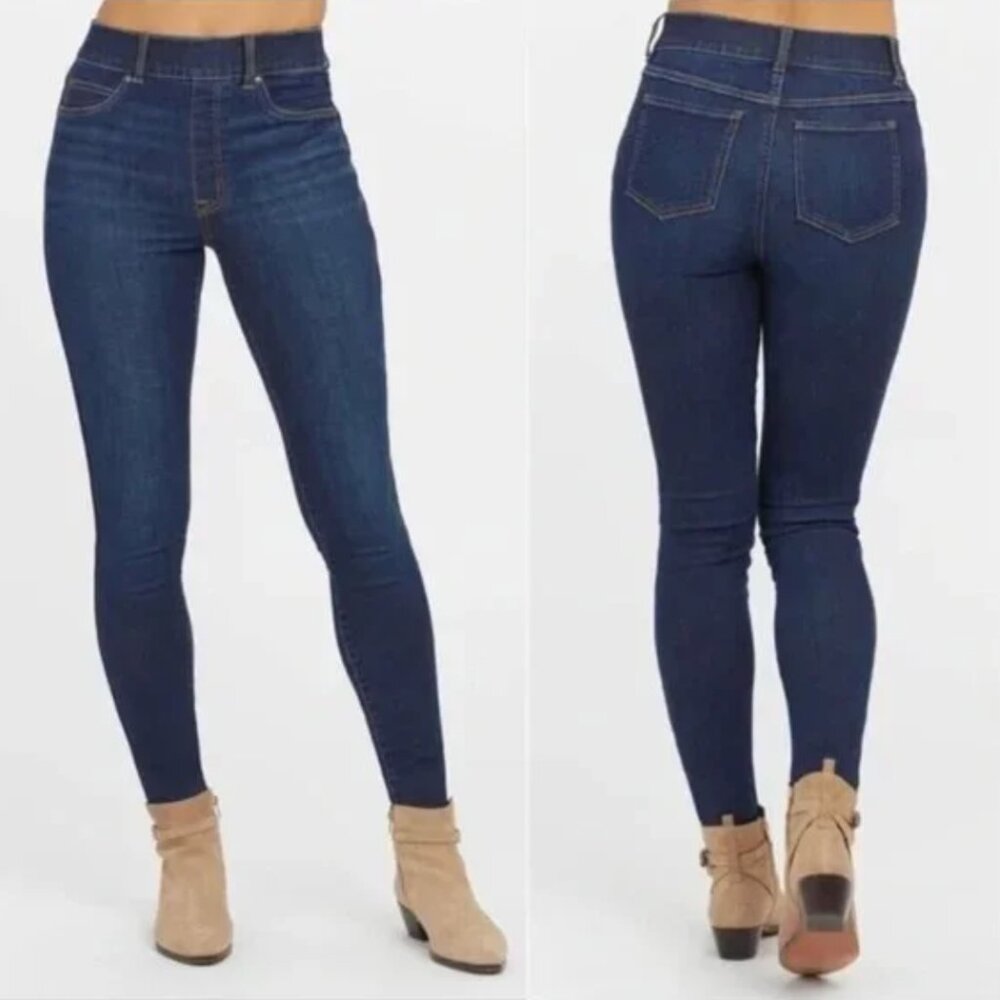 Spanx Slim fit ankle jeans pull in size medium dark indigo